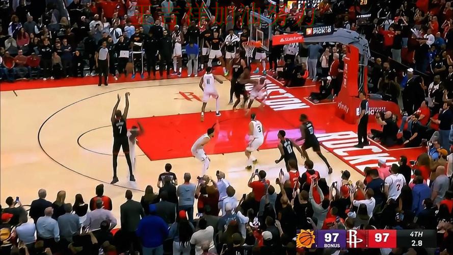 太阳在NBA中关键战失利暴露阵容短板 让晋级悬念继续保留 太阳在NBA中关键战失利暴露阵容短板 让晋级悬念继续保留